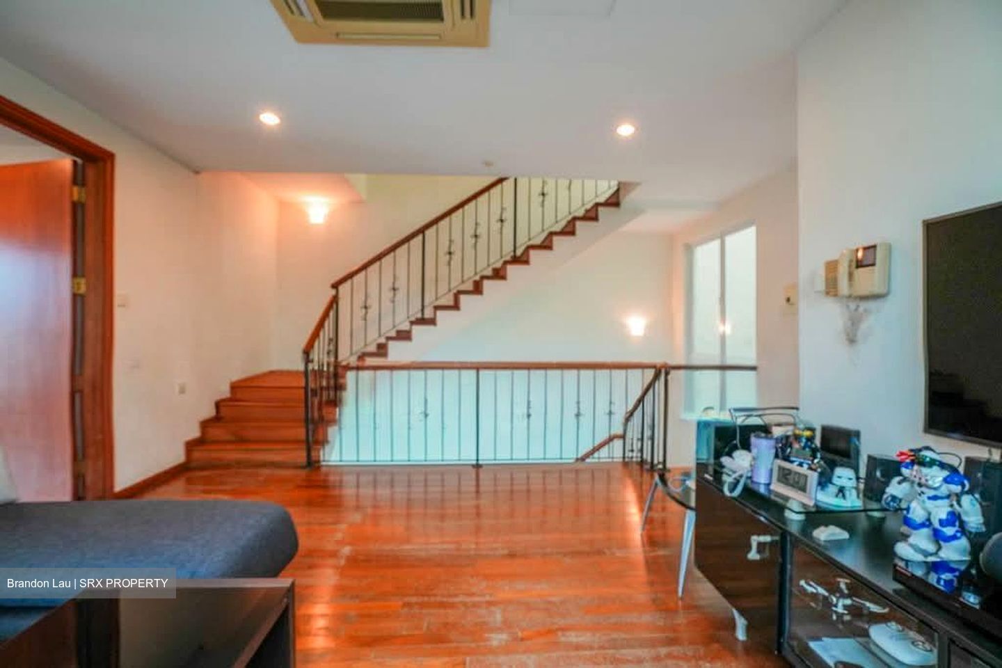 Sembawang Hills Estate (D20), Semi-Detached #545982891